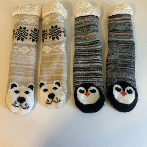 Muk Luks Sherpa-Lined Animal Grippy Socks in Beige & Gray